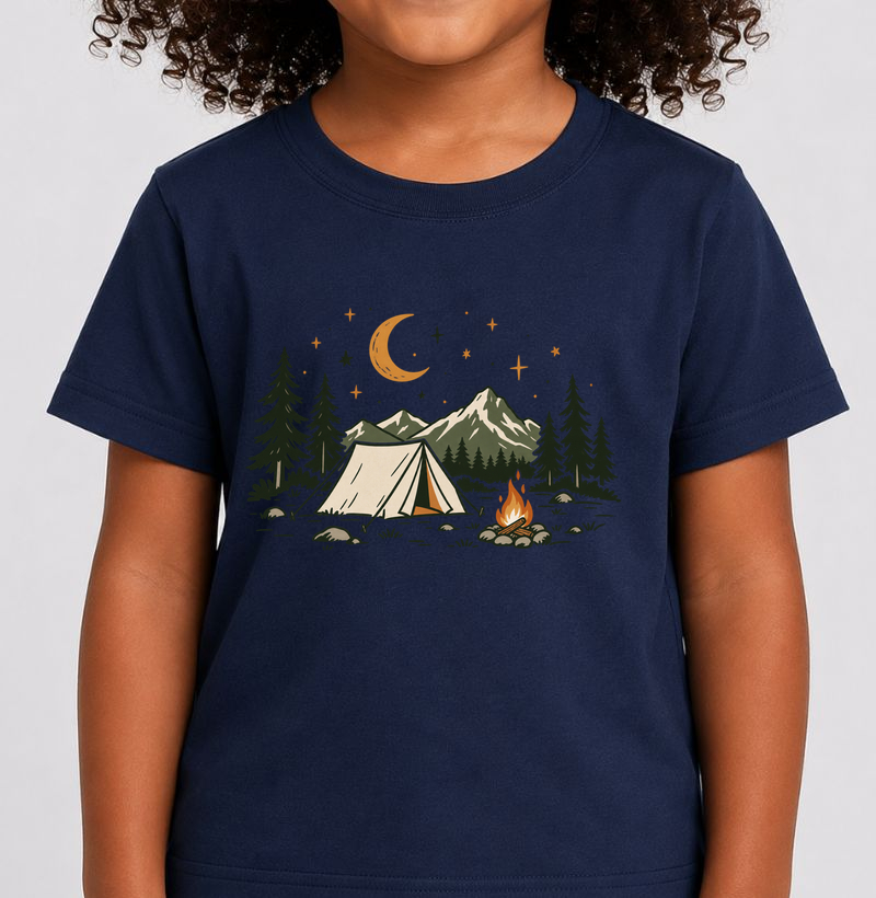 Camiseta Infantil | Pequeno Aventureiro sob as Estrelas