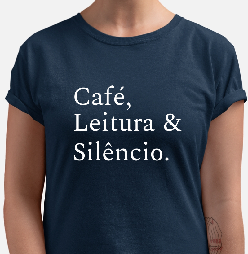 Café, leitura e silêncio