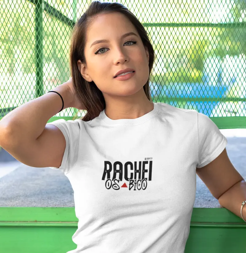 T-Shirt Feminina Branca - Rachei os Bicos