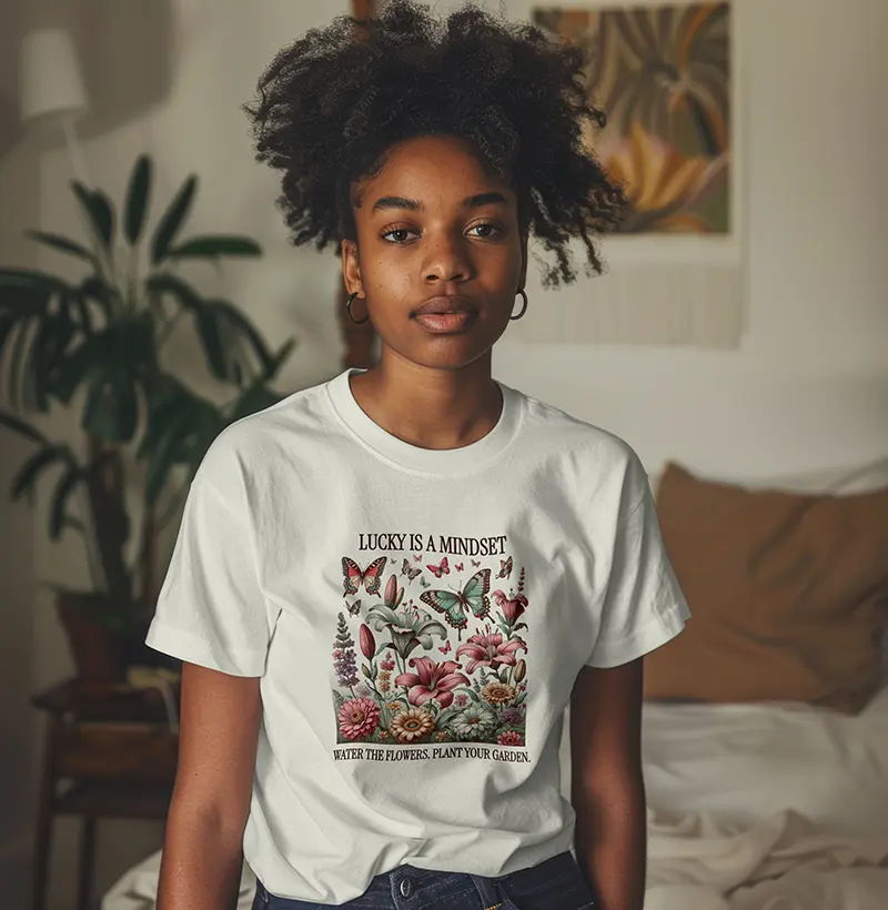 Camiseta Lucky is a Mindset