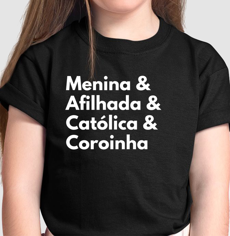 Menina afilhada, católica e coroinha!