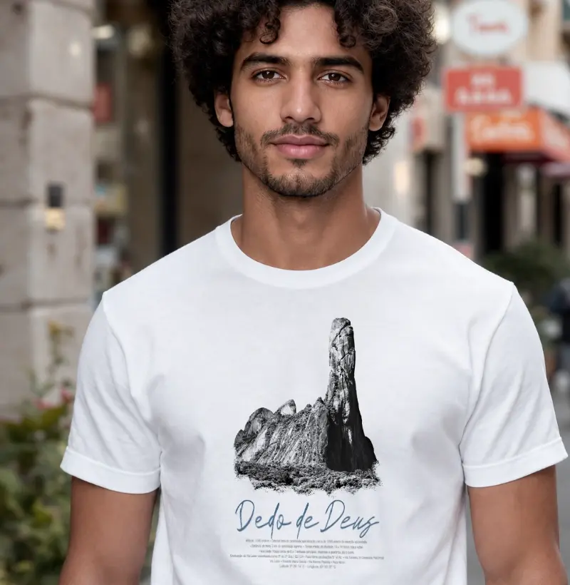 Camiseta Clássicos do Brasil | Dedo de Deus
