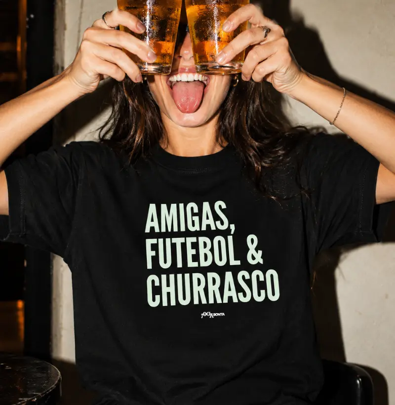 Amigas, Futebol e Churrasco