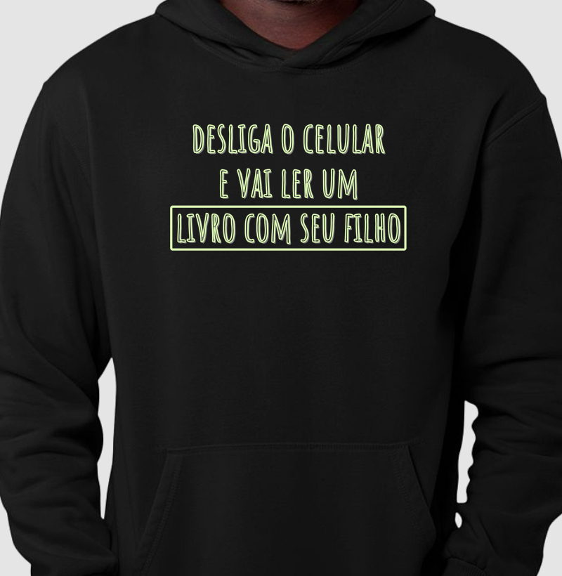 Desliga o Celular e Vai Ler um Livro com seu Filho