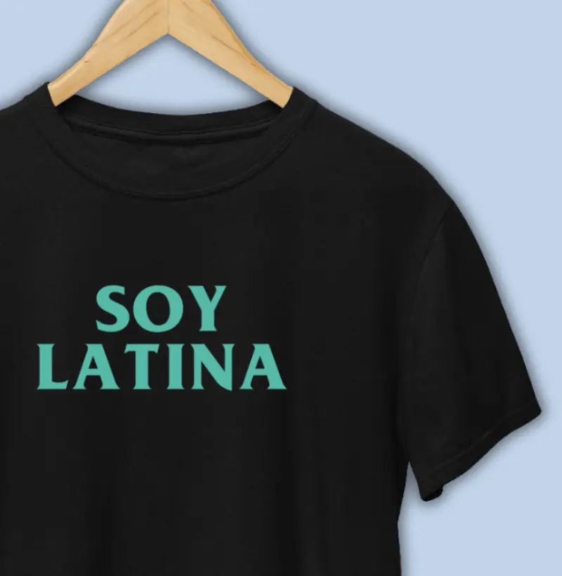 SOY LATINA