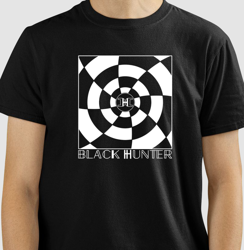 camiseta labirinto black hunter