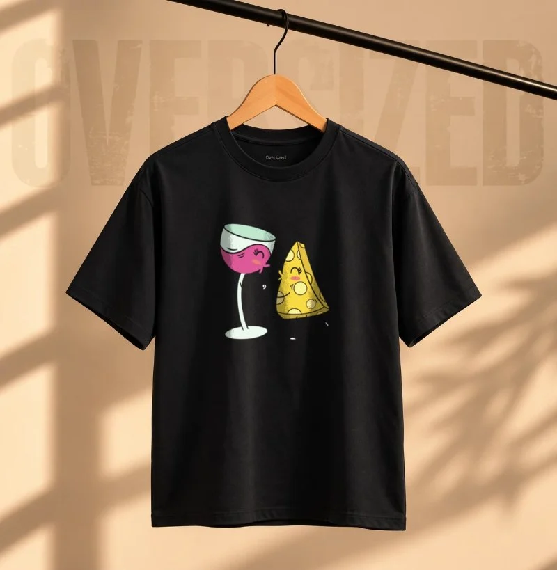 Camiseta Par Perfeito: Vinho e Queijo - Camiseta Oversized