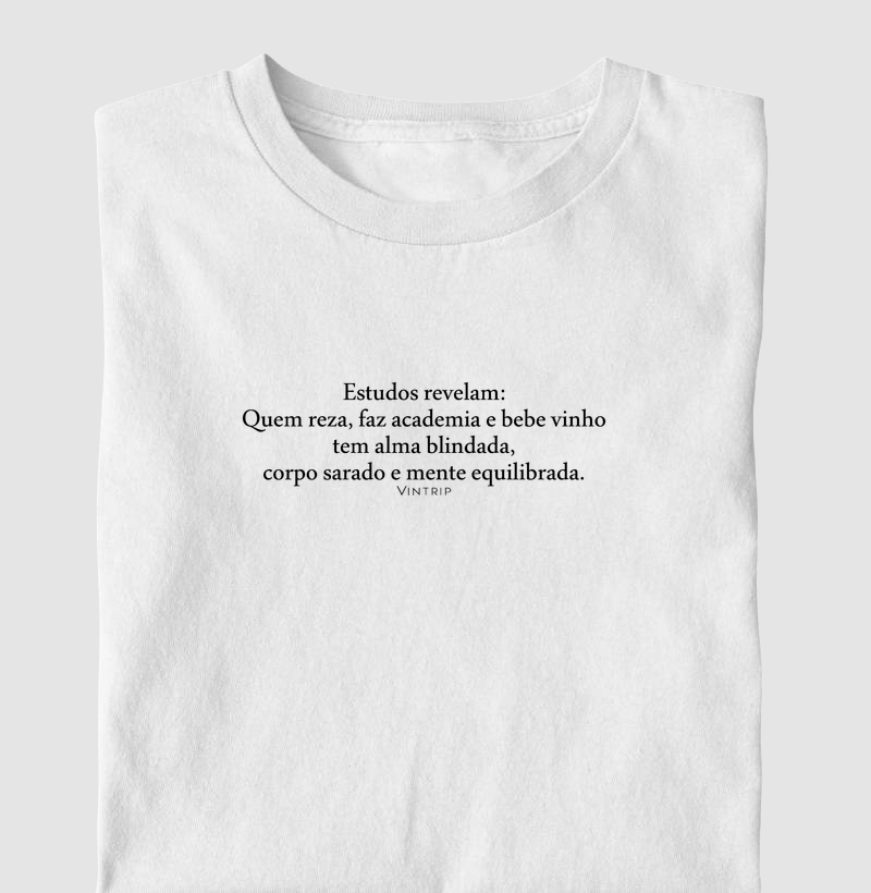 Estudos revelam: Quem reza, faz academia e bebe vinho tem alma blindada, corpo sarado e mente equilibrada.