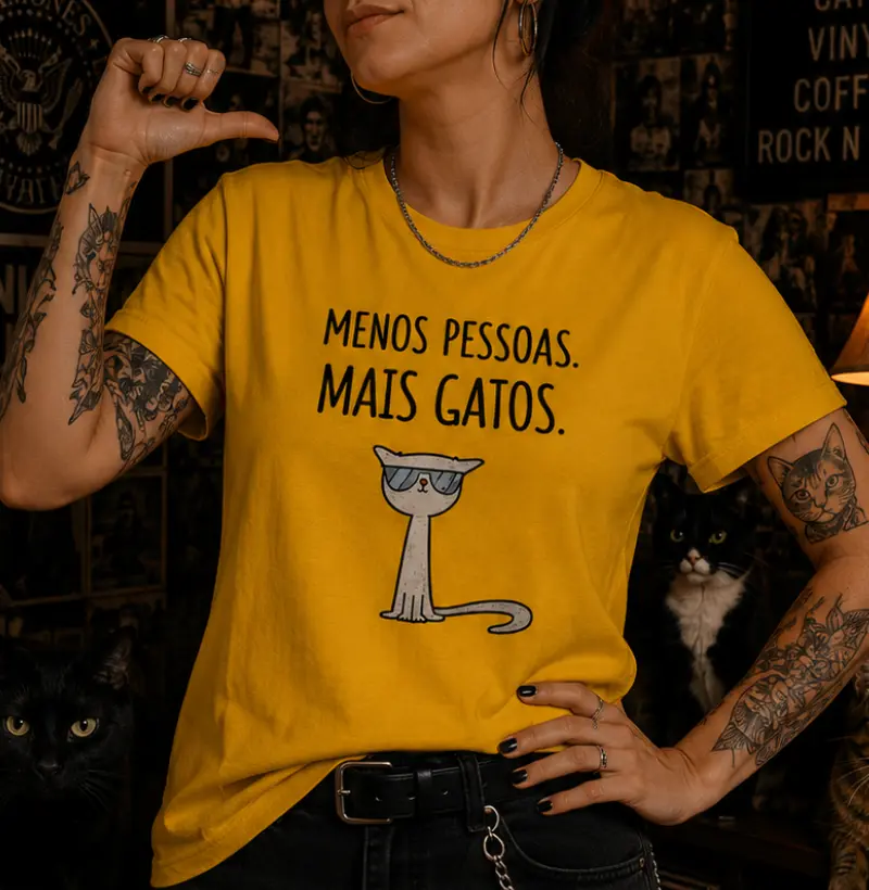Menos pessoas. mais gatos.