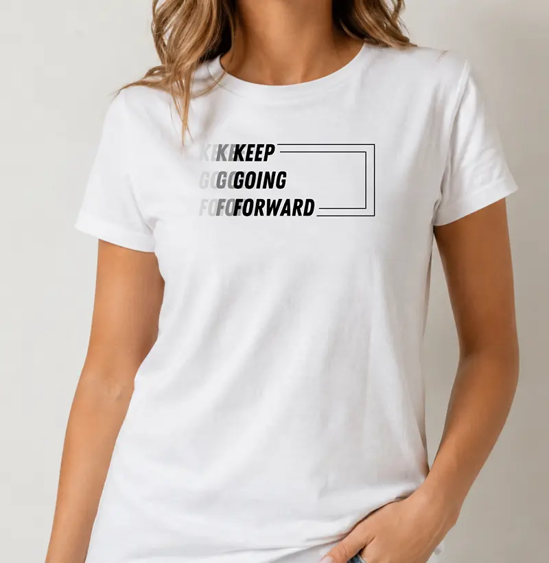 Camiseta Feminina Keep Going Forward - Estampa Preta - Camiseta