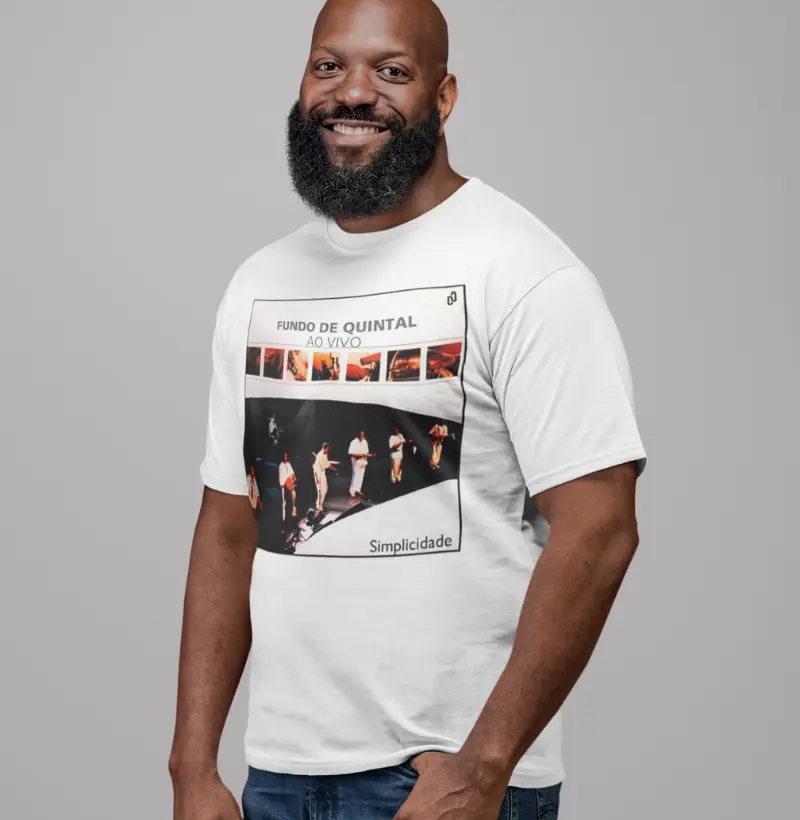 830 - FUNDO DE QUINTAL SIMPLICIDADE