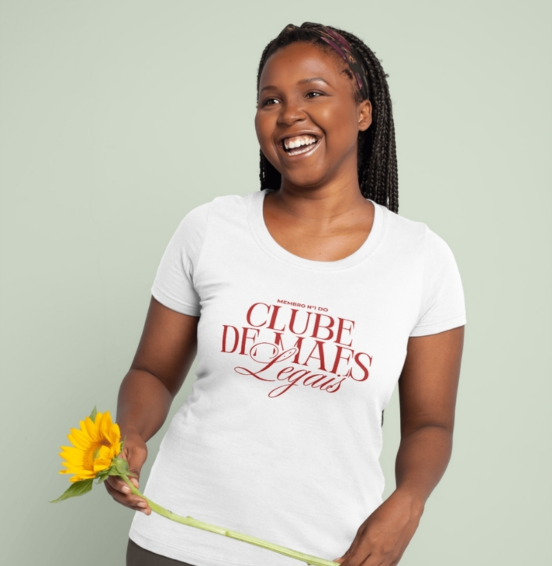 Camiseta CLUBE DE MÃES LEGAIS | 100% Algodão