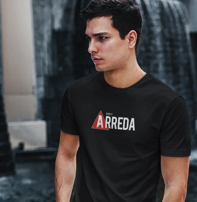 T-Shirt Masculino Preta - Arreda 