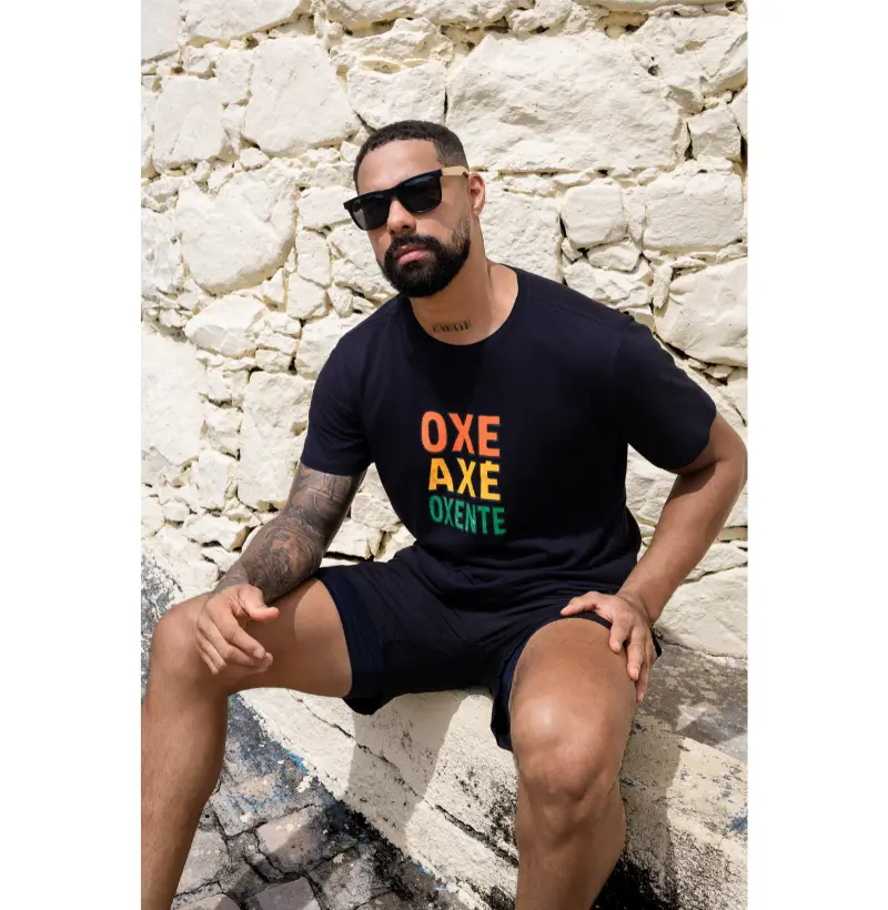 Camiseta Oxe, Axé, Oxente! Coleção Baianês. Masculina e Feminina. Algodão Peruano.