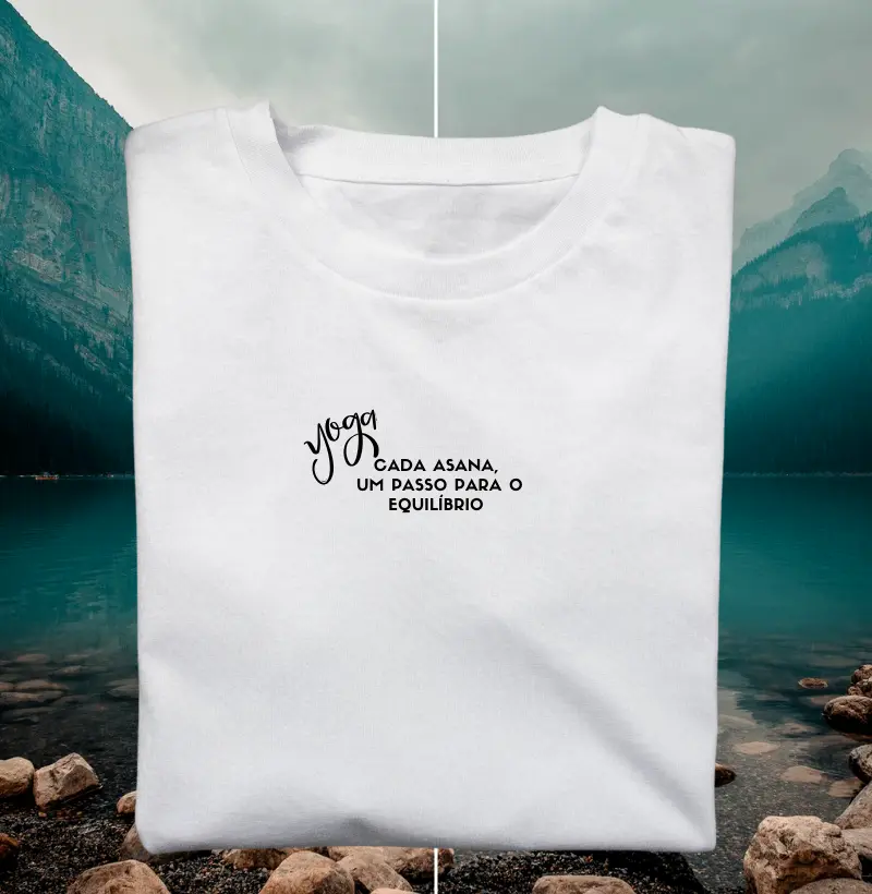 Cada asana,  um passo para o equilíbrio.