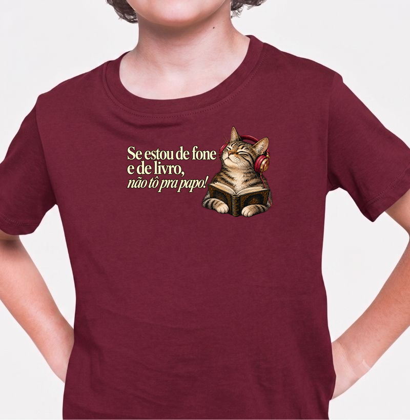 Se estou de fone e de livro - Camiseta Infantil