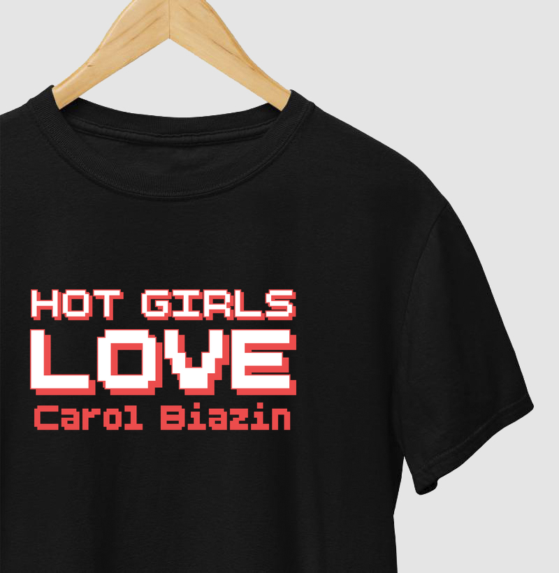 hot girls love Carol Biazin