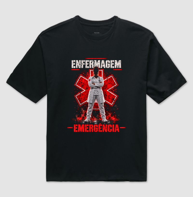 Enfermagem em Emergência - Mulher Clara - Camiseta Oversized