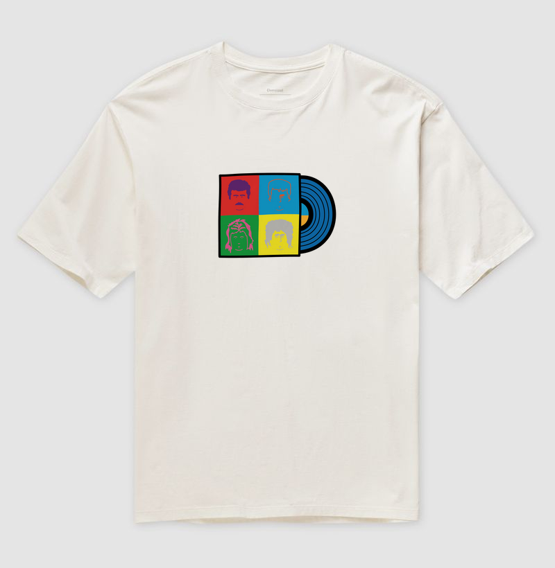 Camiseta Oversized Inspiração Hot Space