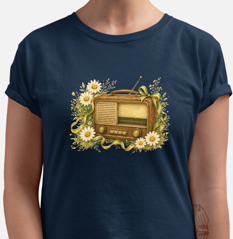 Camiseta Unissex AROUA — Sintonia Canarinha | Cartas para a Copa | Unissex | Algodão Penteado 30.1