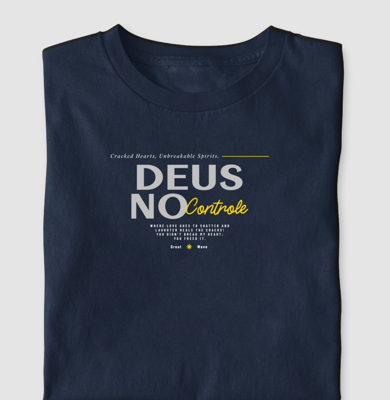Camiseta Deus no Controle 