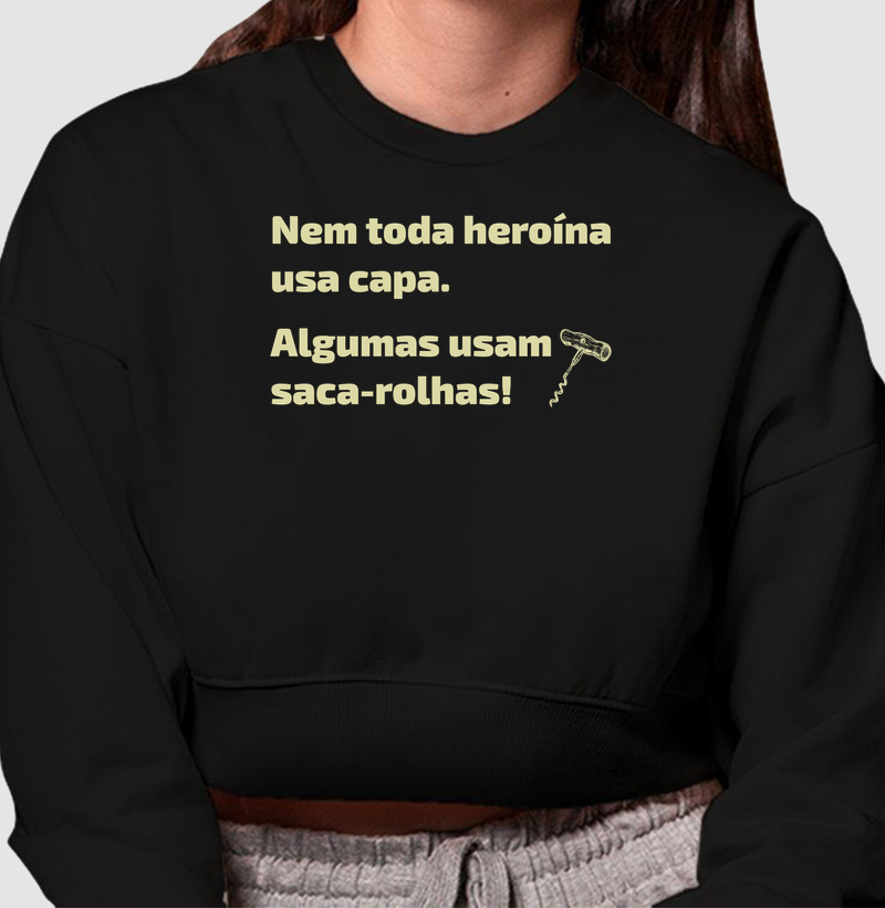 Nem Toda Heroína Usa Capa