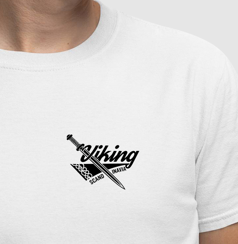 Camiseta Viking Sword & Knot: Força e Tradição