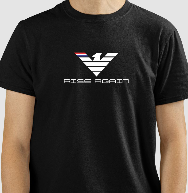 A estampa "Rise Again" é a representação visual da força de quem nunca desiste. Com uma águia estilizada de traços marcantes e design moderno, a arte simboliza poder, foco e a capacidade de se reerguer mais forte após cada batalha.