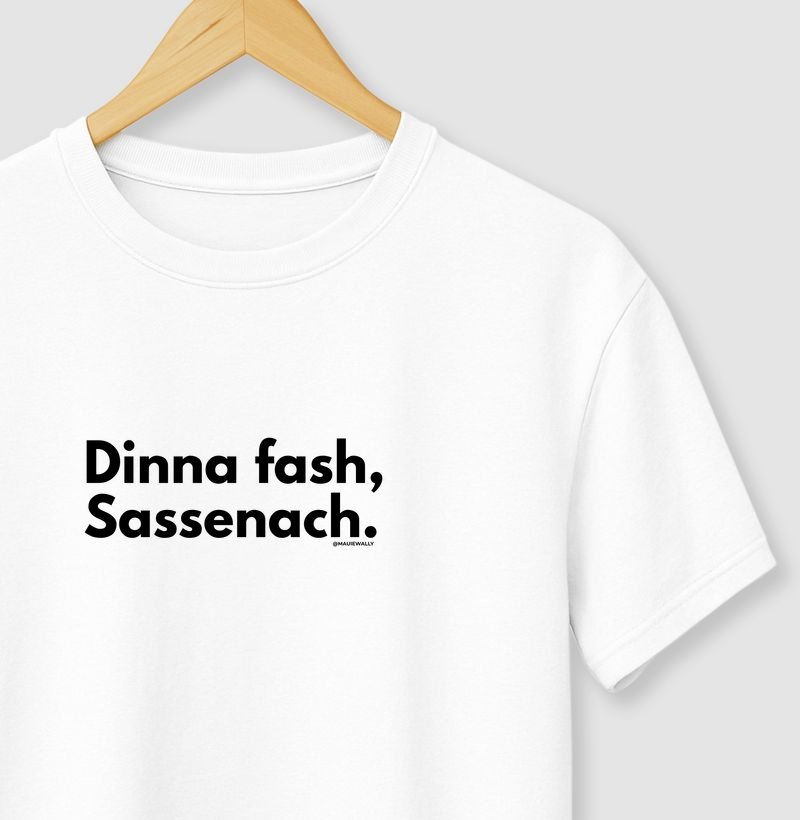 Dina Dash, Sassenach