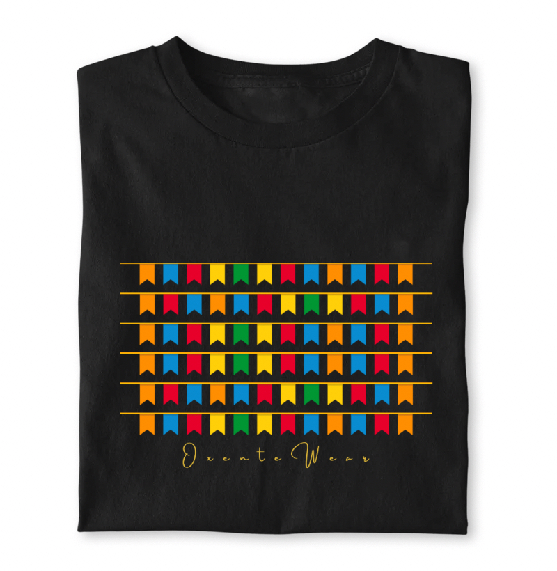 Camiseta "Bandeirinhas de São João" | Modelo 1