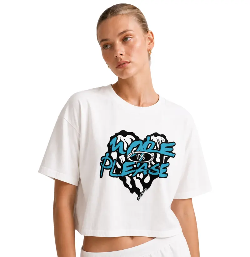 MORE IDS PLEASE — Camiseta Cropped