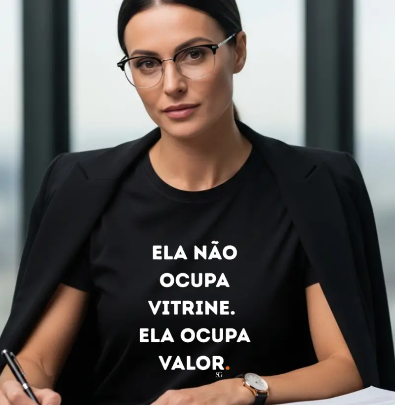 Ela não ocupa Vitrine. Ela ocupa valor