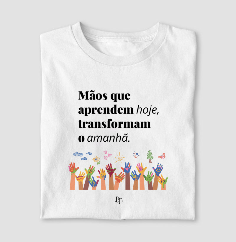 Mãos que aprendem hoje, transformam o amanhã
