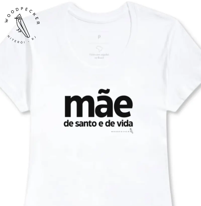 MÃE DE SANTO E DE VIDA