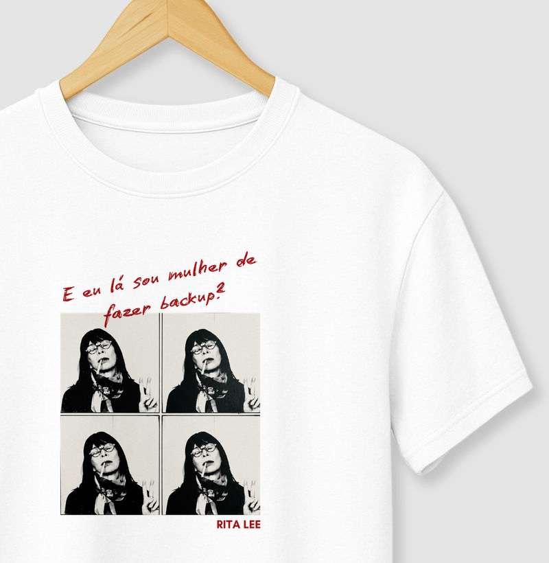 Camiseta Feminina Eu Lá Sou Mulher de Fazer Backup Frase Engraçada Pop Art Estampa Unissex