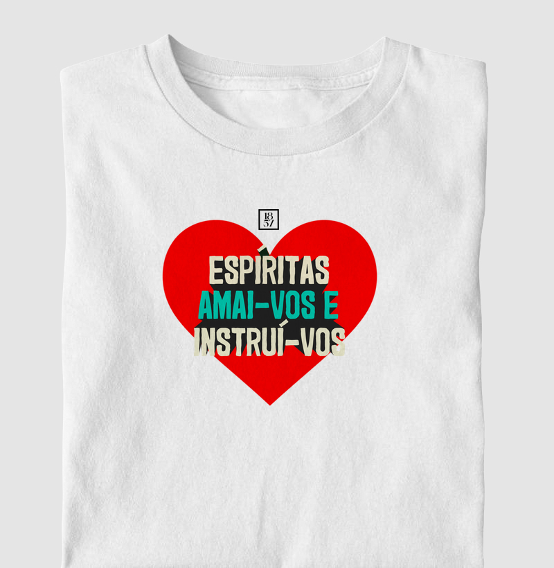Camiseta Amai-vos e Instrui-vos