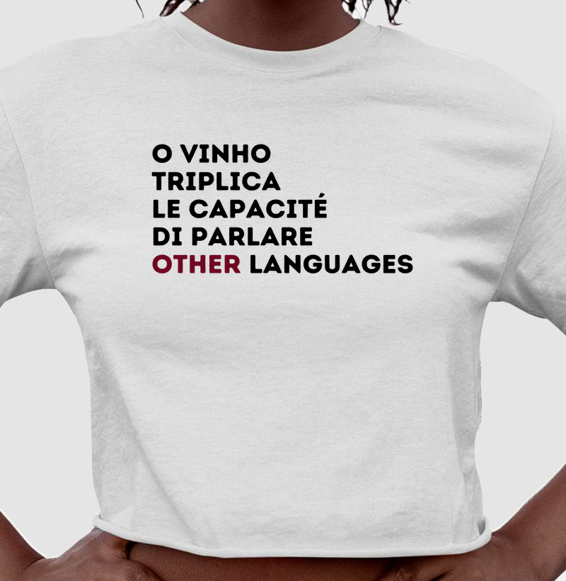 Camiseta Cropped O Vinho Triplica 