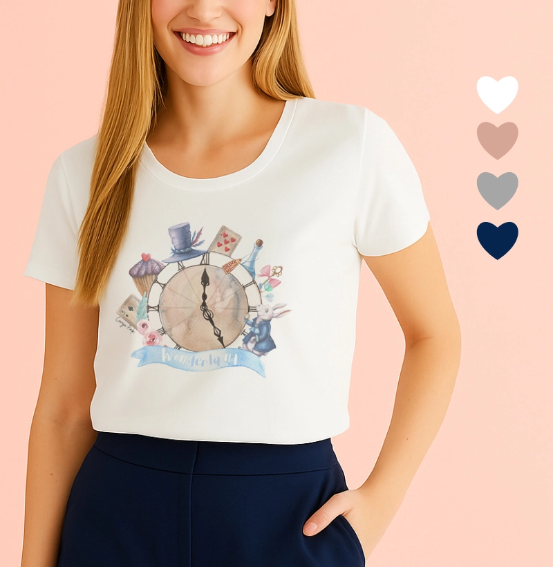 Camiseta Feminina Ilustrada Wonderland
