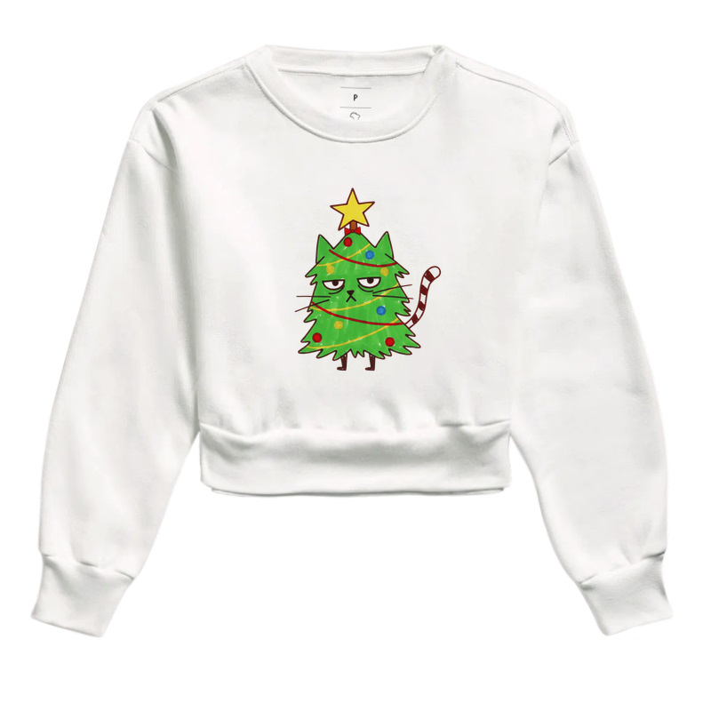 Gato no meio da árvore de Natal