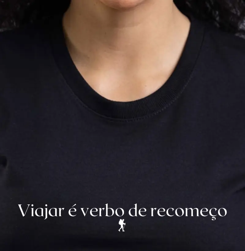 Viajar é Verbo de Recomeço™ | Camiseta Excursionista