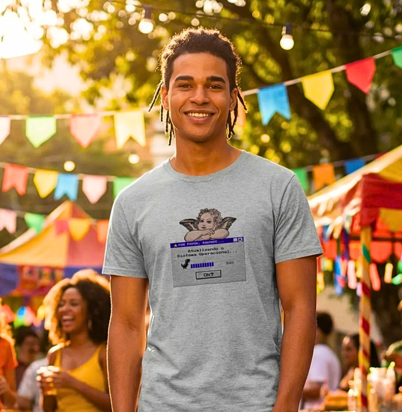 Camiseta⚙️Atualizando 51%...👼🏼 (Masc./Fem.)